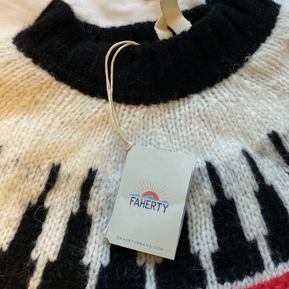 Unused wool women’s Faherty sweater size M - Picture 2 of 4